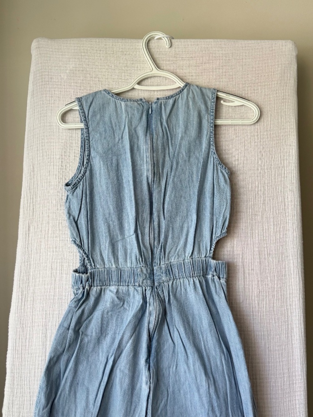 Gap Kids Girls Onepiece Sleeveless Denim Jean Romper Side cut out Size XXL 14-16